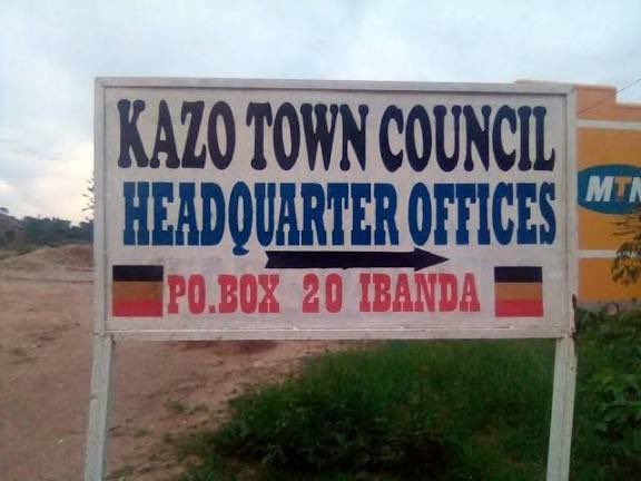 Kiruhura district has 1 HCIV and 13 HCIIIs. 
Construction of a new HCIII in Akayanja Sub-County will be done in the next kisanja.
#ProtectingTheGains #SilentMajority