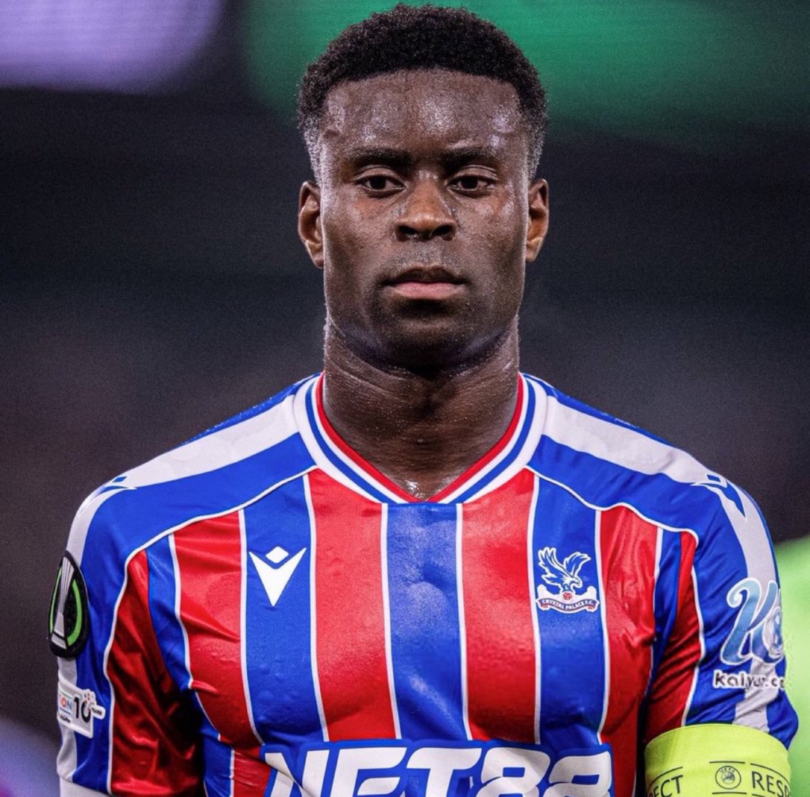 Araujismooo's tweet image. FREE / GRATUÏT / GRATIS

Deco, esta no se te puede escapar.