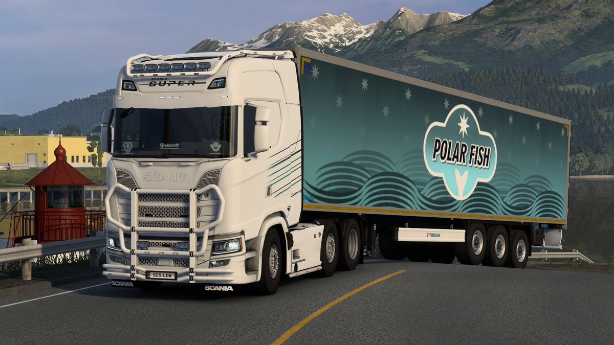 SCSsoftware's tweet image. What was the first screenshot you captured in the Nordic Horizons DLC? Share it with us! 📸

#CruisingNordicHorizons 🇳🇴🇸🇪🇫🇮