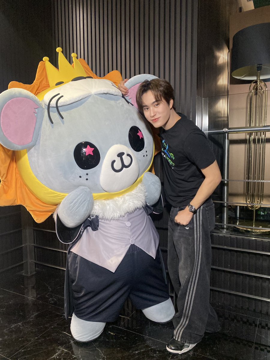 _lookkhunnoo's tweet image. ท่านพ่อฉุดหล่อกะลูกคุณหนูฉุดเท่ 😎
#SFxGeminiLookkhunnoo
#LOOKKHUNNOO