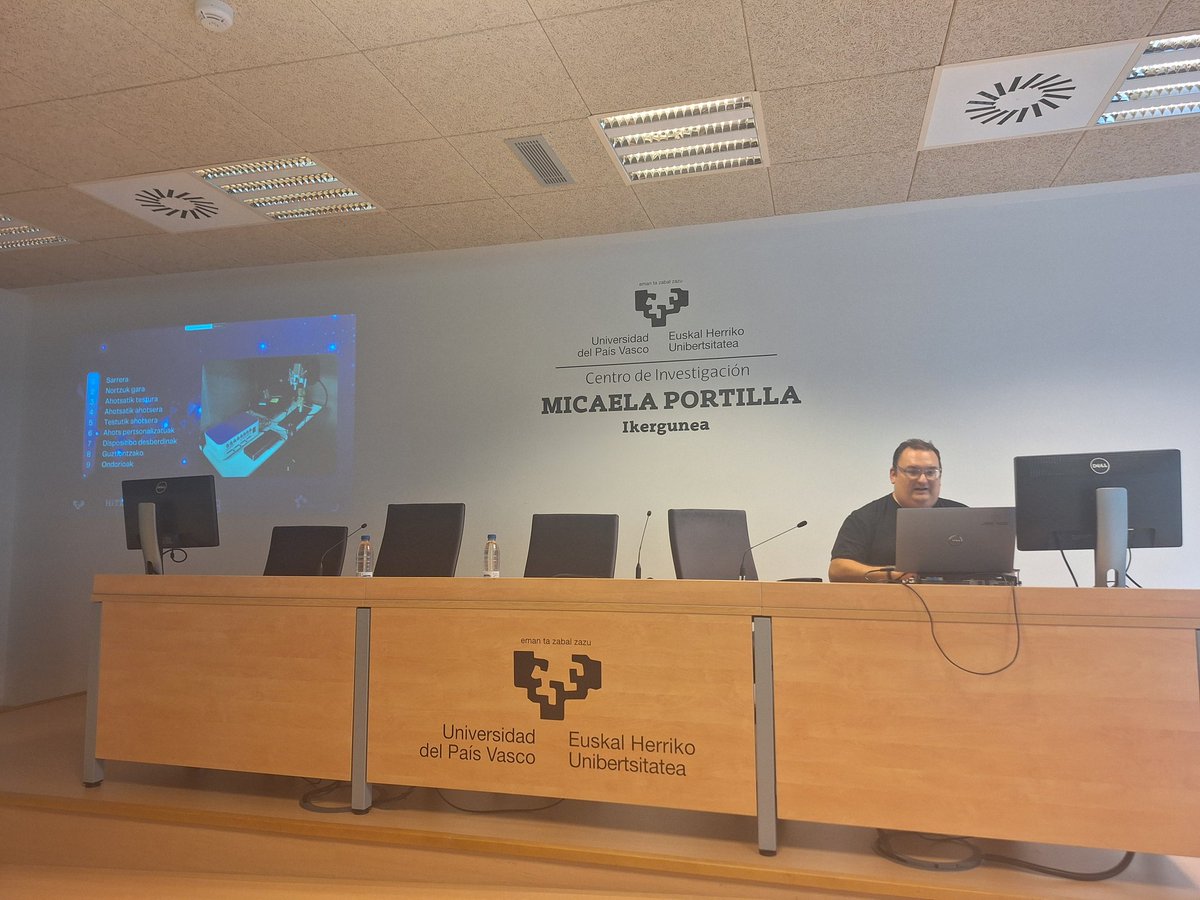 Jon Sanchez (HiTZ zentroa - Aholab, EHU): Hizketatik testura eta buelta: ahozko euskararekin lan egiteko baliabideak. #clariaheusIv