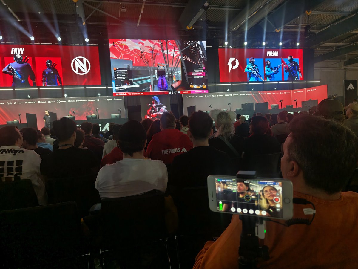 Este feeling de estar viviendo la pasión de cada ronda nivel dios feliz de estar aquí en la dreamhack viviendo The Grand Major de <a href="/reachthefinals/">THE FINALS</a> ✨🇸🇪
