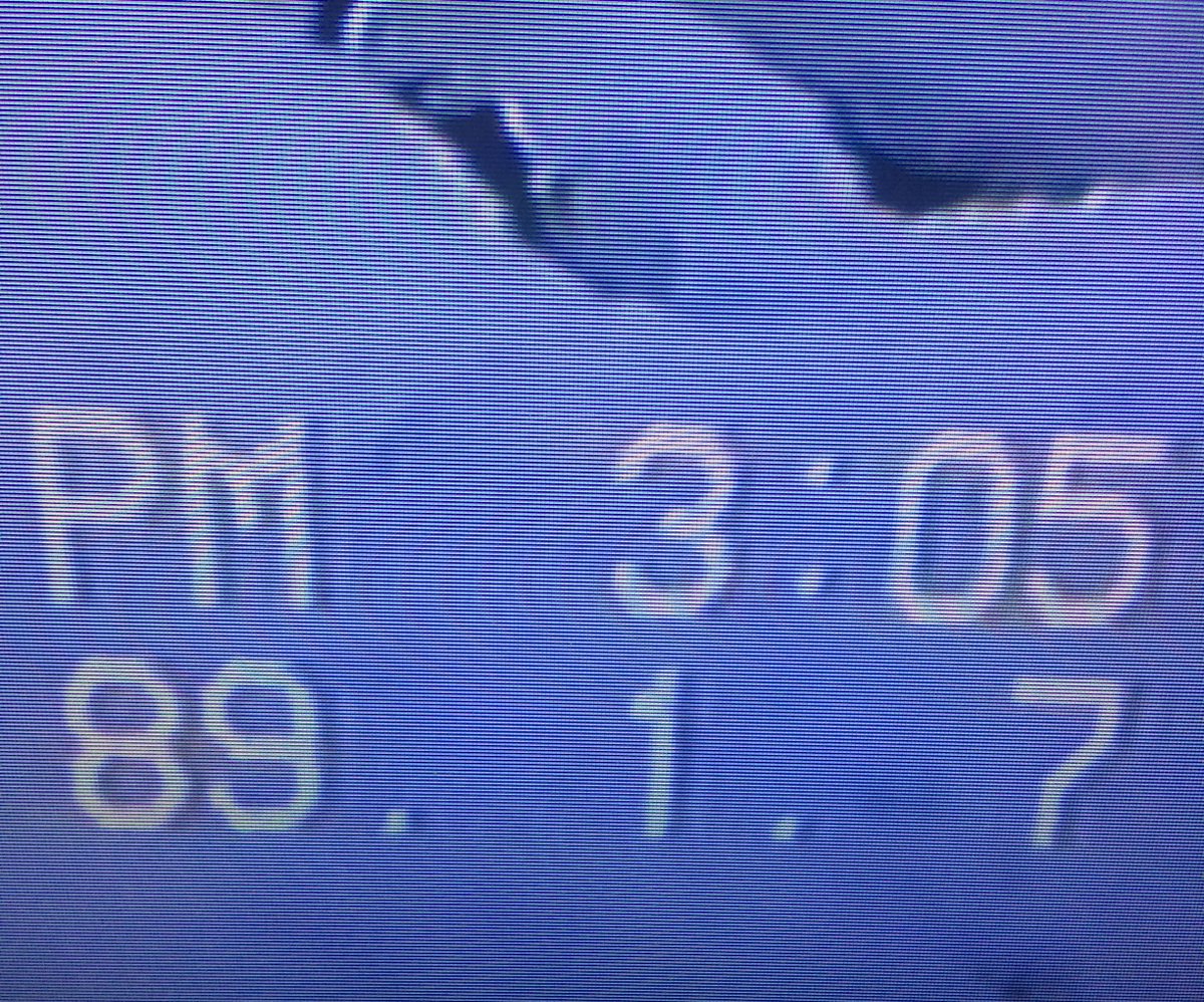 1989年1月7日。日本に特別だったこの日、わたしの住む街をでかくて重い