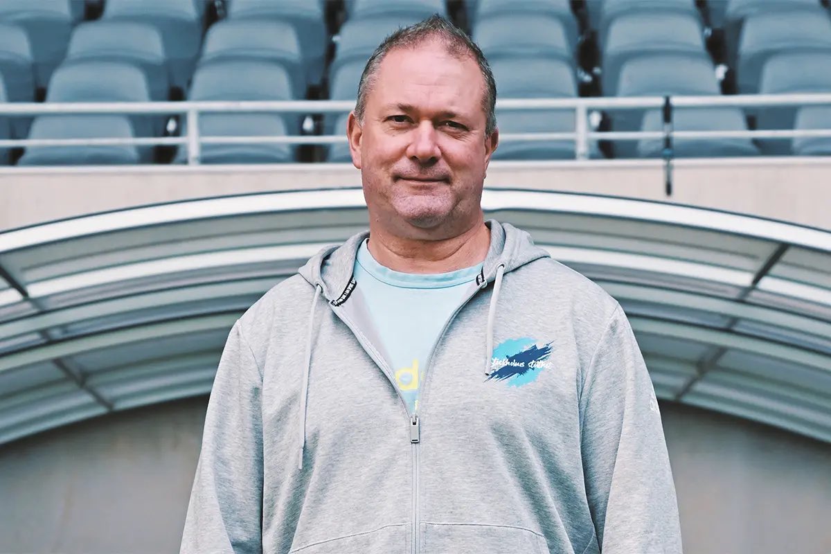 Idag gör han sin sista dag som VD för Djurgården Fotboll, tack för allt du har gjort Henrik Berggren och såklart extra stort hyll för dom ekonomiska förutsättningarna du lämnar klubben med. Nu är det upp till bevis att omsätta det ekonomiska försprånget till ett sportsligt, full