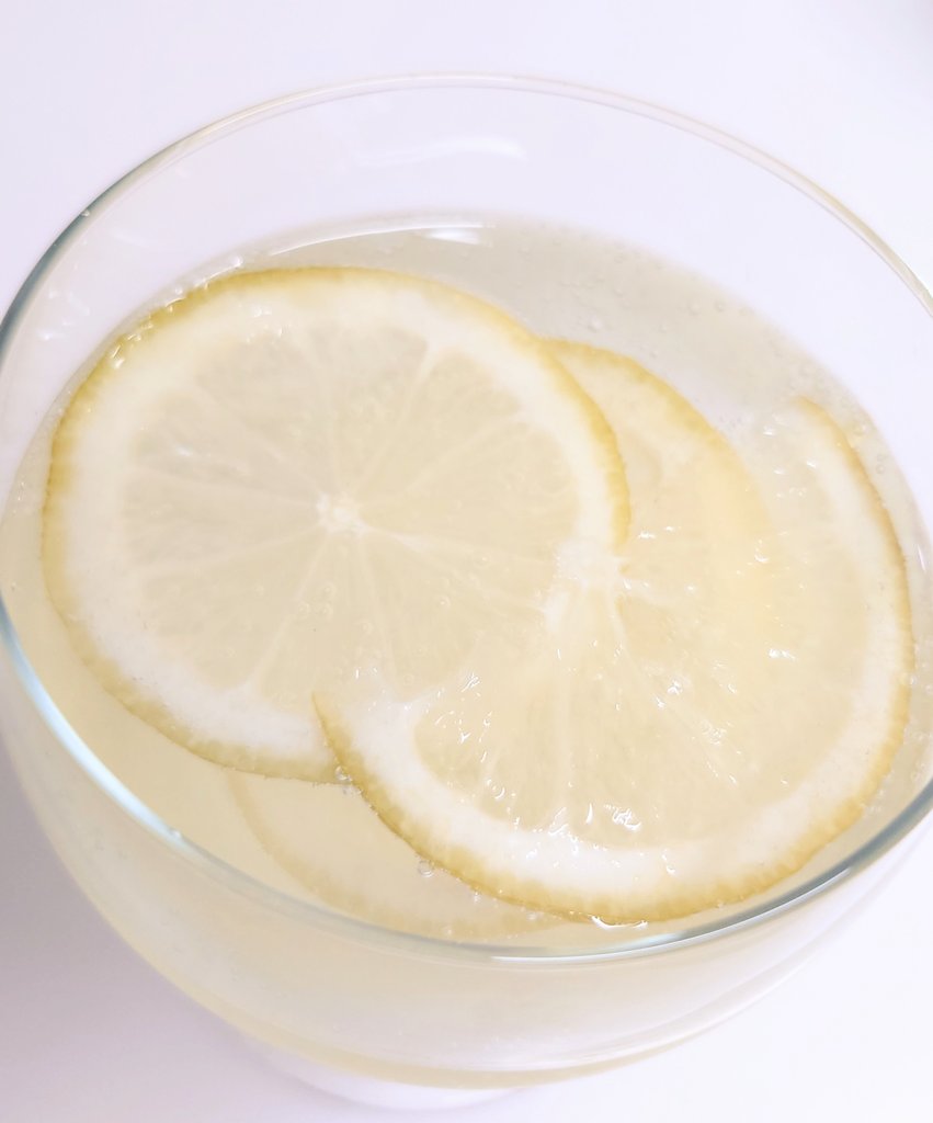 自家製レモネード😋