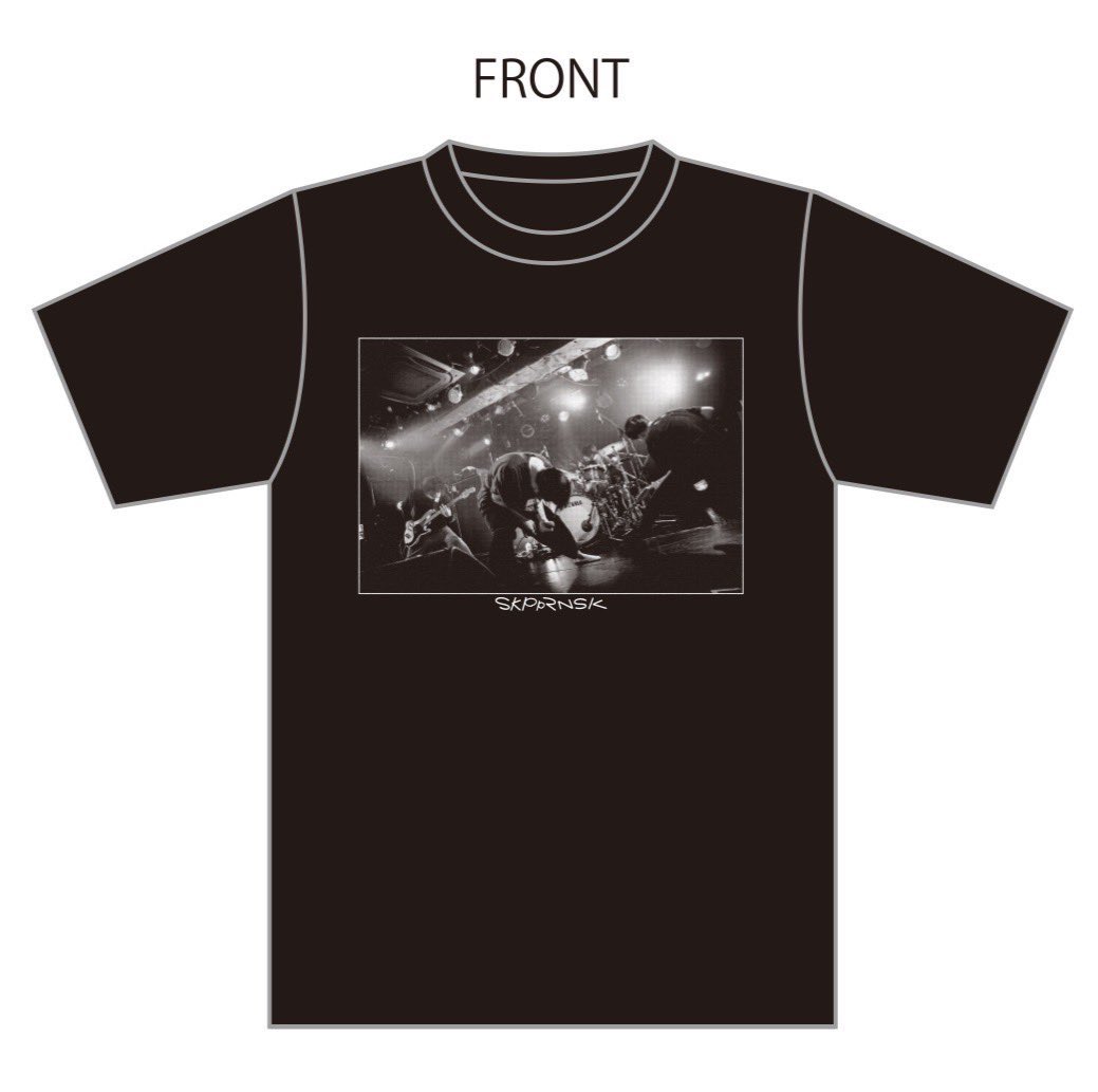 【NEWグッズ】
明日の新宿LOFT
数量限定で
・ライブフォトTシャツ¥3,500
black / L,XLサイズ
・ジップパーカー¥7,000
black,ash / L,XLサイズ

を販売します。
ジップパーカーに関してはかなり数が少ないため、ぜひこの機会にご購入ください。
写真ないので現地でチェックおなしゃす🙏