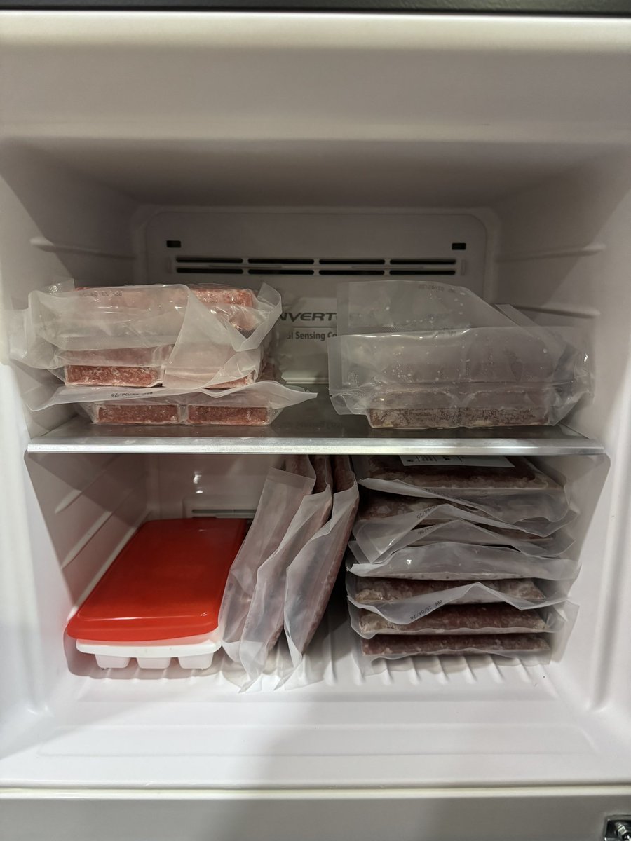 บาร์ฟฟฟฟฟฟฟ
มาส่งหน้าหนาว แข็งโป๊ก 🤣