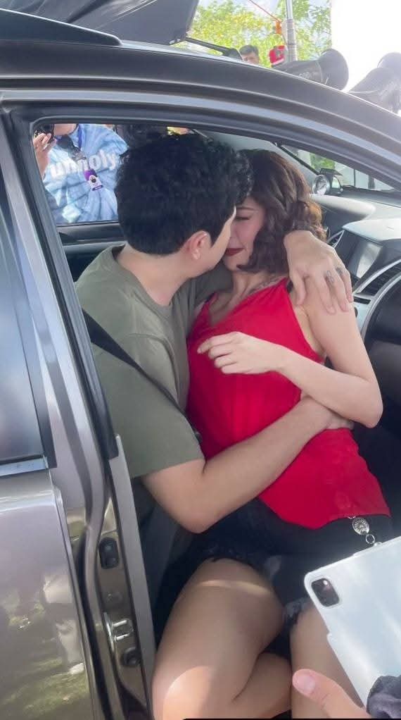 Aneeebee BA huyyyyyyy!!! ...

Parents!!!!