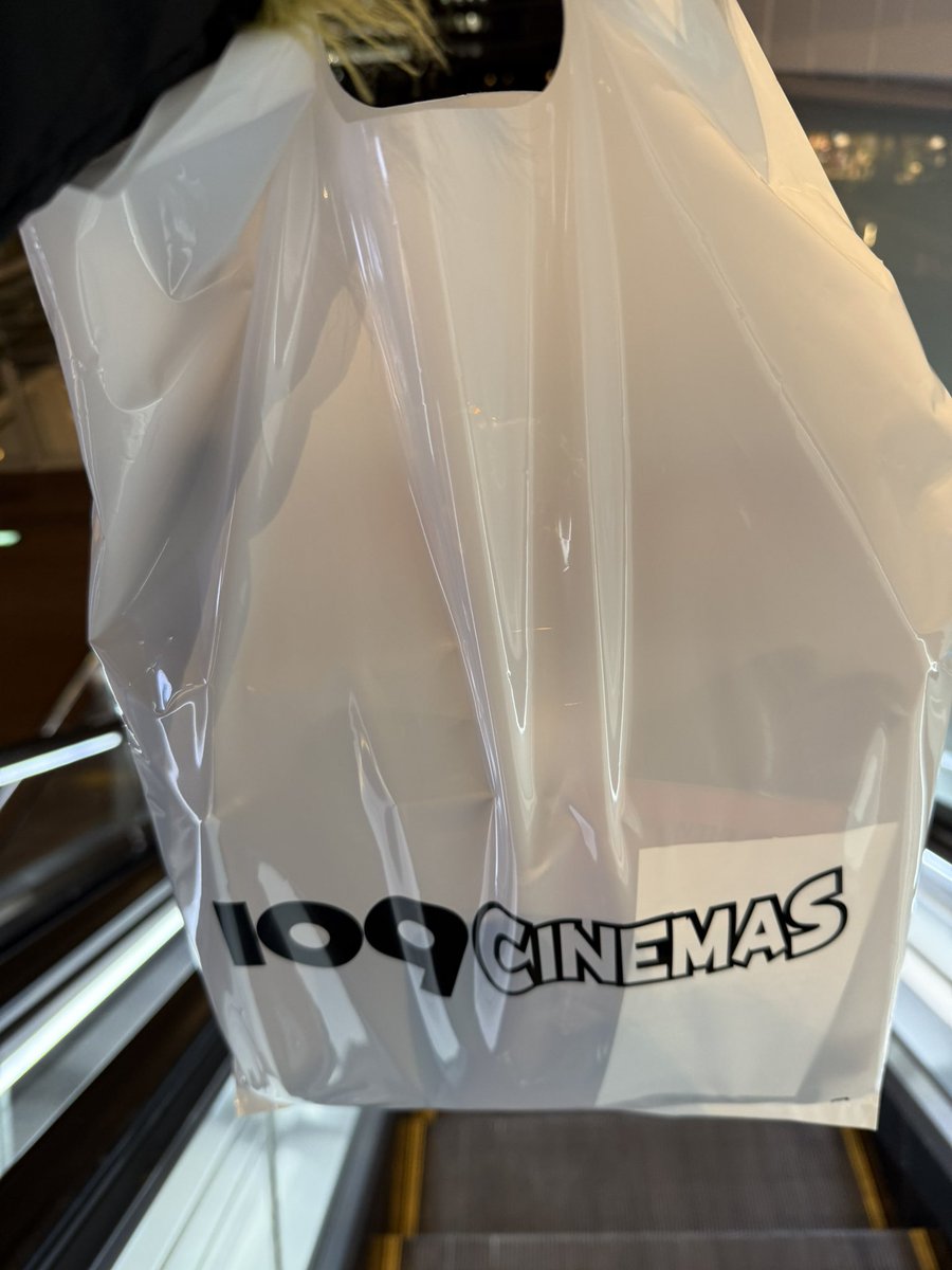 仕事後に駆け込みで！
全部残ってたから、全部買ったよ❤️
予備のキーリングも買っちまったよ🤣