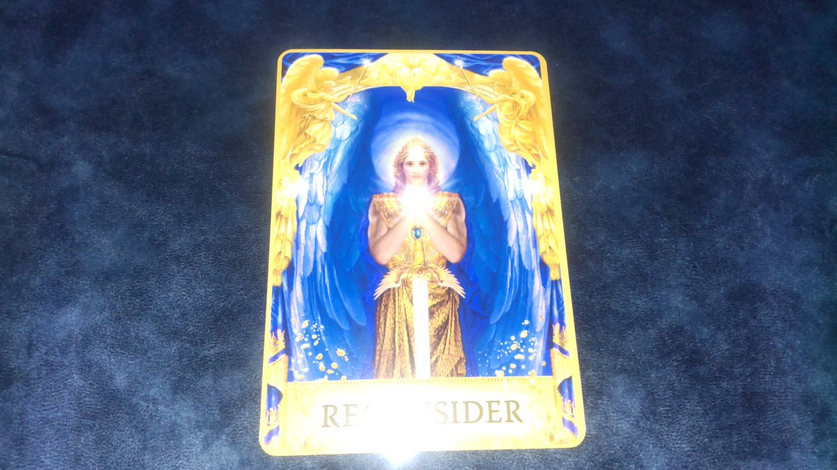 komishyun's tweet image. 「今一度考え直す」
忙しい日々を送りつつ、1年前と同じ生活。しょうがないよね？現実は簡単には変わらない。そう思う自分がいる。

本当にそうなんだろうか…自分の頭だけで完結せずに、色々試せることがある筈。叶えている人の話を聞けば、まだまだやれることがある　#ANGELAnswers