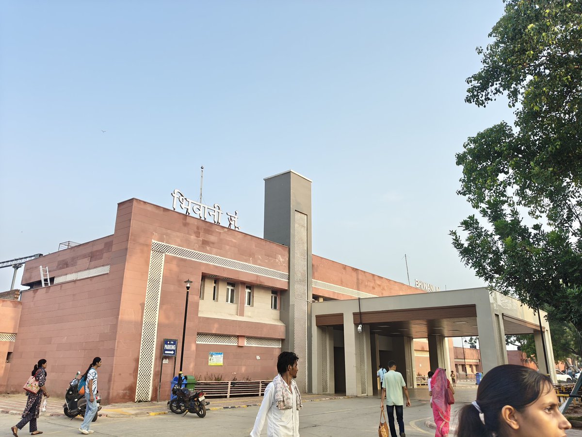 Aapke hisaab se Bhiwani Jn par सबसे ज्यादा किस चीज़ की कमी है?
Reply karke batao — Comment Section में full analysis.”

<a href="/drmbikaner/">drm bikaner</a>  <a href="/NWRailways/">North Western Railway</a> <a href="/GMNWRailway/">GM NWRailway</a> <a href="/RailMinIndia/">Ministry of Railways</a>