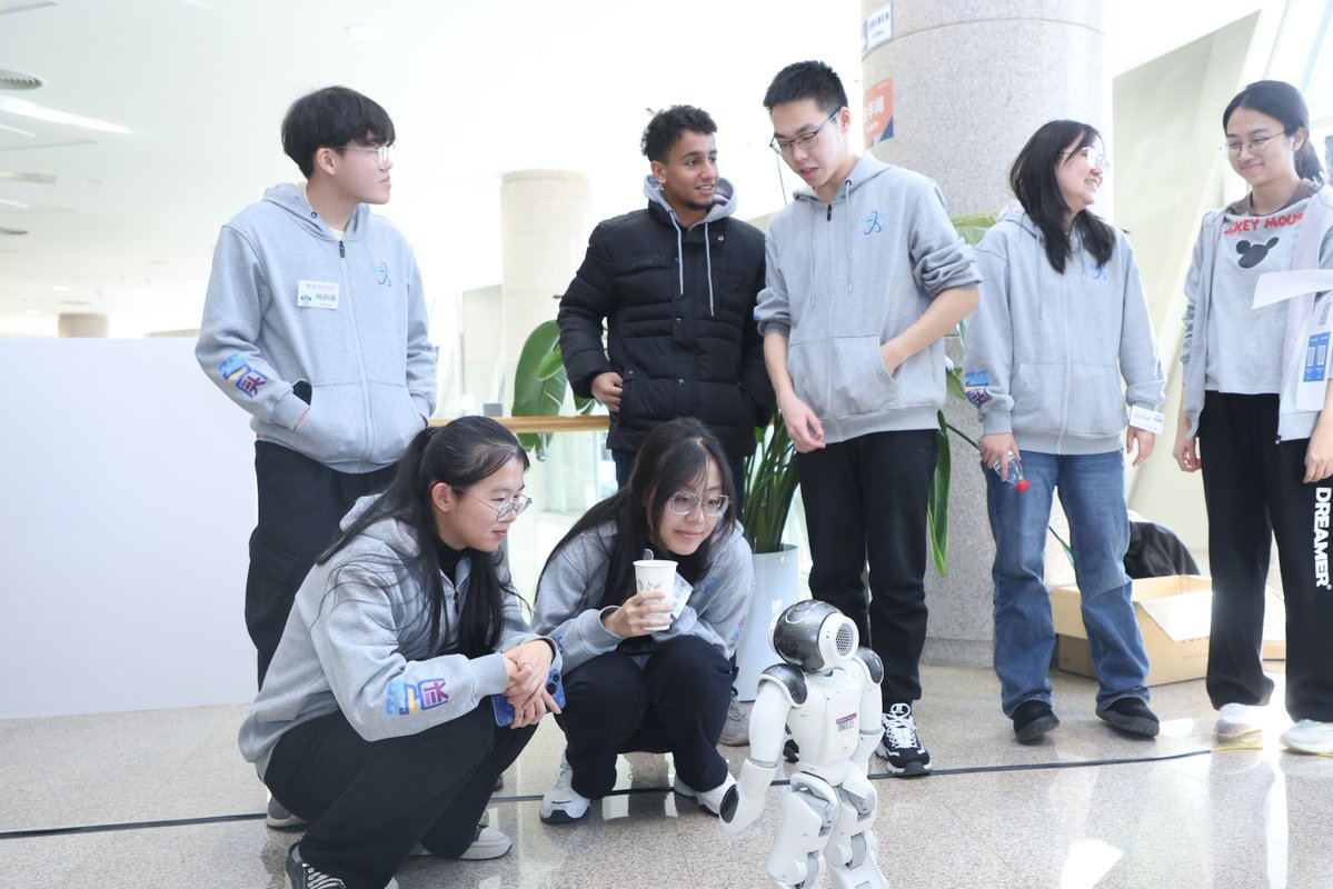 Tsinghua_Uni's tweet image. Through the &quot;Exploration of Systems Thinking and Systems Engineering&quot; course, study at Tsinghua to learn the principles of systems engineering from design to construction &amp;amp; operation with real-world scenarios. Let&apos;s inspire tech innovators this International Systems Engineer Day!