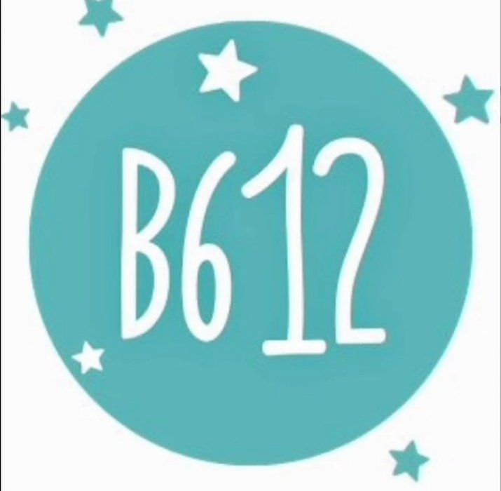 bedrotterr's tweet image. All the cringe selfie starts from here