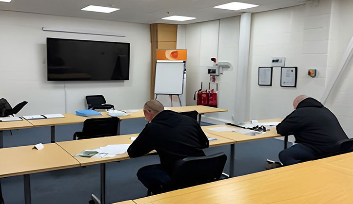 CliveFlucker's tweet image. We specialise in providing expert training for all types of forklifts and heavy, loading shovels, mobile elevated working platforms, and even cranes. Discover the #trainingfacility where safety comes first: #forklifttraining #materialhandling #safetytips bit.ly/3tg0iKJ