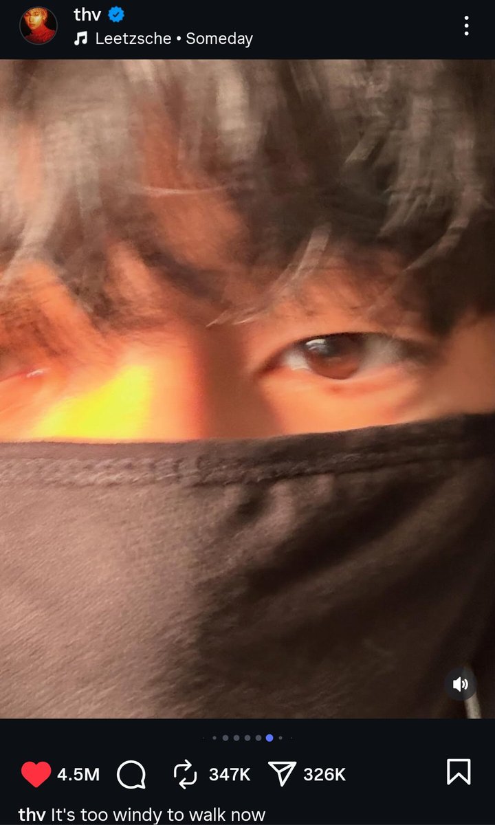 Namu_kn_bts_7's tweet image. #V #thv #BTS #ARMY
Kim taehung&apos;s IG post 
Caption: it is too windy to walk now.