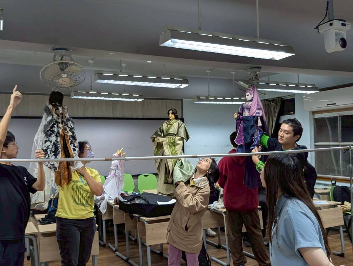 師大布袋戲研習社 tweet media