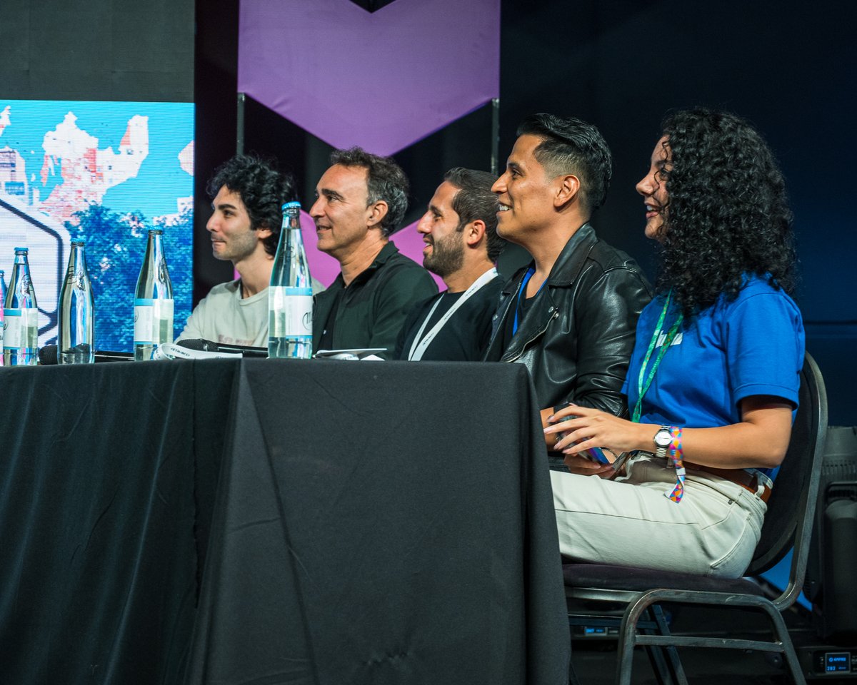 odisealabs's tweet photo. 22 teams took the stage at ETH/ACC Demo Day for the next generation of founders building at the frontier of Ethereum.

Among them, 6 founders from Acelera, Odisea’s zero-equity acceleration program designed to take early teams from prototype → traction → investability. Each one walked onto that stage sharper, clearer, more investable.

ETH/ACC was built for this moment:
• Founders pitching real products, not hypotheticals
• Investors evaluating substance over noise
• LATAM stepping forward with technical talent, user insight, and conviction
• A room full of people betting on builders, not narratives

From infrastructure and AI agents to DeFi safety, creator monetization, on-chain commerce, and more, the breadth of innovation was undeniable. Jurors challenged assumptions, founders defended their thesis, and deals began forming in real time.

This is what we want Ethereum to look like:
global, technically ambitious, user-oriented, and ready to scale.

To all 22 teams who pitched, and to the hundreds who filled the room: thank you for showing what is possible when ecosystem meets execution.

latam/acc