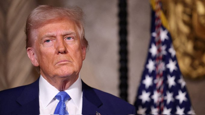 th1nkD33P's tweet photo. #BREAKING: President Trump announced that the US will review all green cards given to people from 19 high risk countries. https://t.co/OcTaaKj5ls