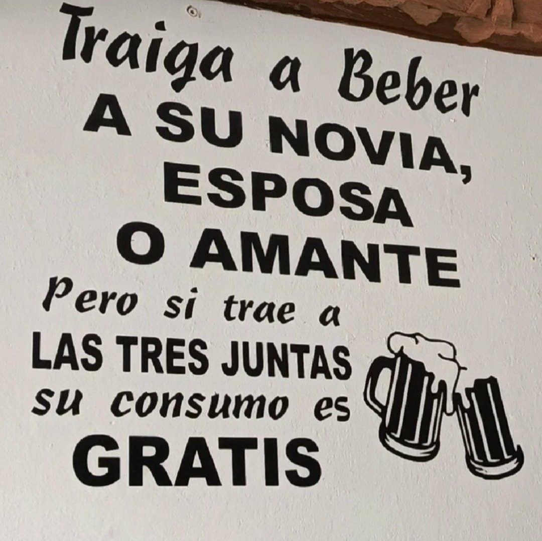 robert5370r's tweet photo. Feliz Viernes!!!🫣🤪 https://t.co/J9EV2REMl4