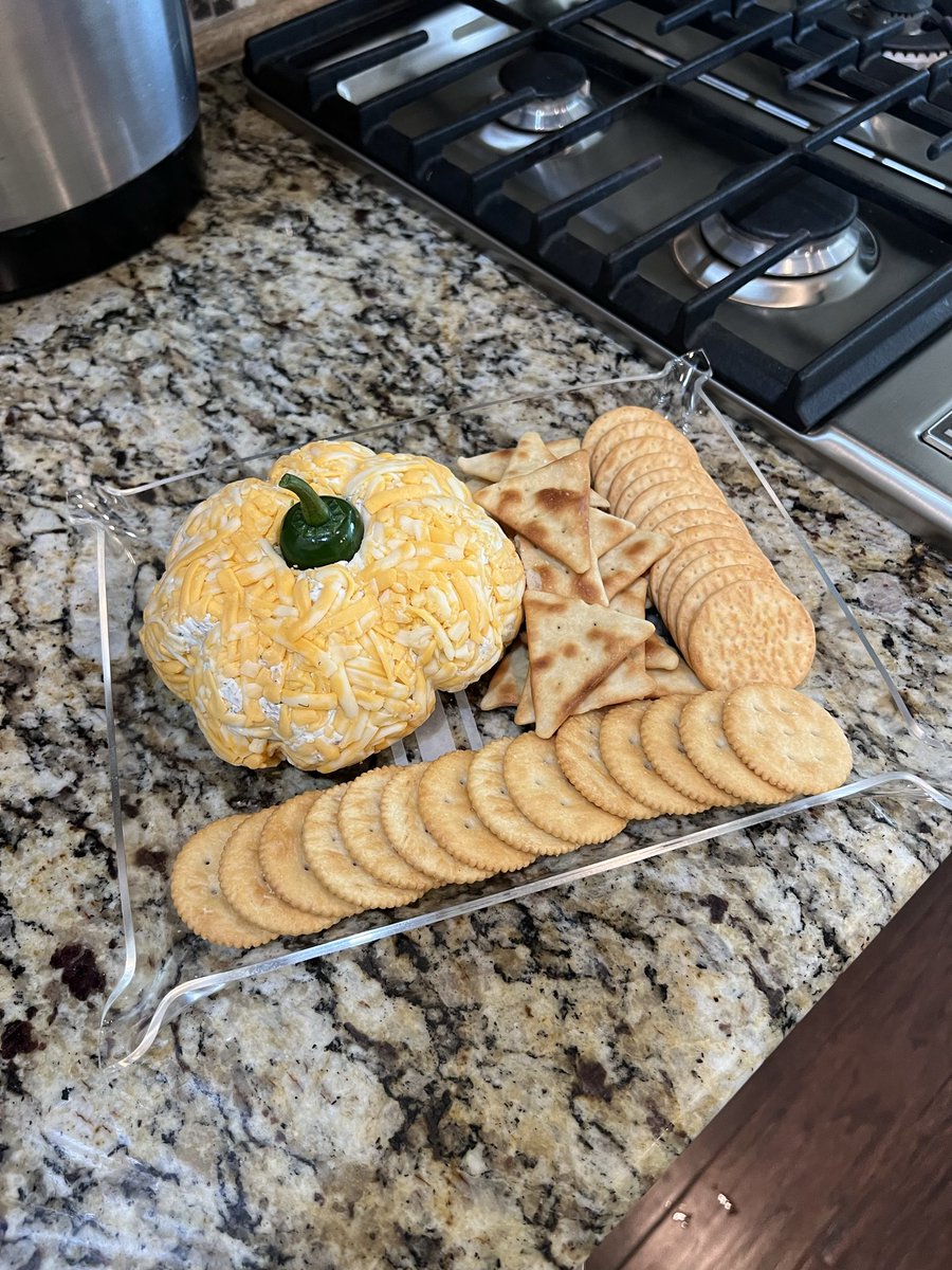 AU_Grad2000's tweet image. Thanksgiving 2025 is in the books! Now it’s time to head to Neville Arena for RILEY GREEN!!!!!