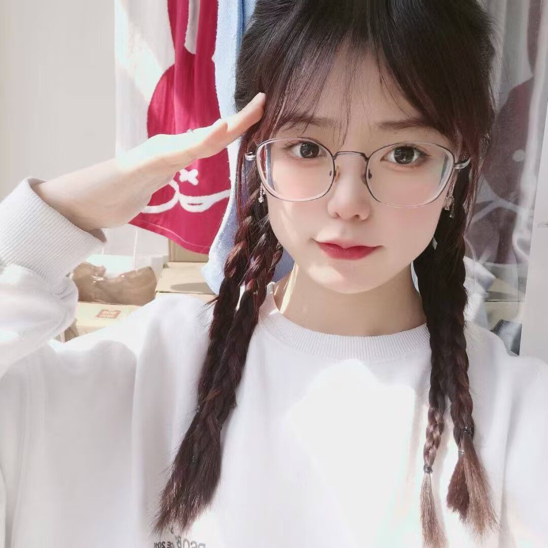 王杨 19 165 90 c杯
辽宁科技大学 24级3班会计专业
6分
给亲妈舔脚都不配