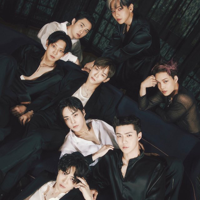 WORLDMUSICAWARD's tweet image. #BTS and #EXO are the Biggest Winners at the MAMA Awards in the Album of the Year (Daesang) category, with 5 wins each! 💪🏆💿✖️5⃣🐐🐐👑👑👑👑👑👑👑👑👑👑👑👑👑👑👑❤️‍🔥