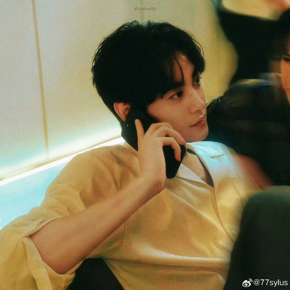 เถียนร่วมบริจาคให้ไฟไหม้ที่ฮ่องกงไป 300,000 หยวน จริงๆก่อนหน้าที่จะแมสขนาดนี้ก็เคยมีคนไปเจอชื่อเถียนบริจาคช่วยภัยพิบัติสักอย่างหนึ่งน่าจะ 30,000 หยวนมั้ง ทั้งที่ตอนนั้นเถียนยังไม่ได้ดัง งานก็ยังมีไม่มากแต่ก็ทำบุญไม่ขาด แสนดีเสมอต้นเสมอปลายจริงๆ🥹