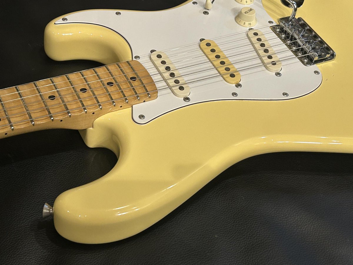 mojo_guitars's tweet photo. Fender Japan ST72-86 DSC
インクヴェイモデルではありませんが、フロントとリアにDiMarzio HS-3
スキャロップ指板です。
https://t.co/aODIiDTGaj
https://t.co/y0VPvsRETn

MOJOGUITARSでは楽器の買取・委託も承っています
お気軽にお問い合わせください https://t.co/hhIe9GADP5
