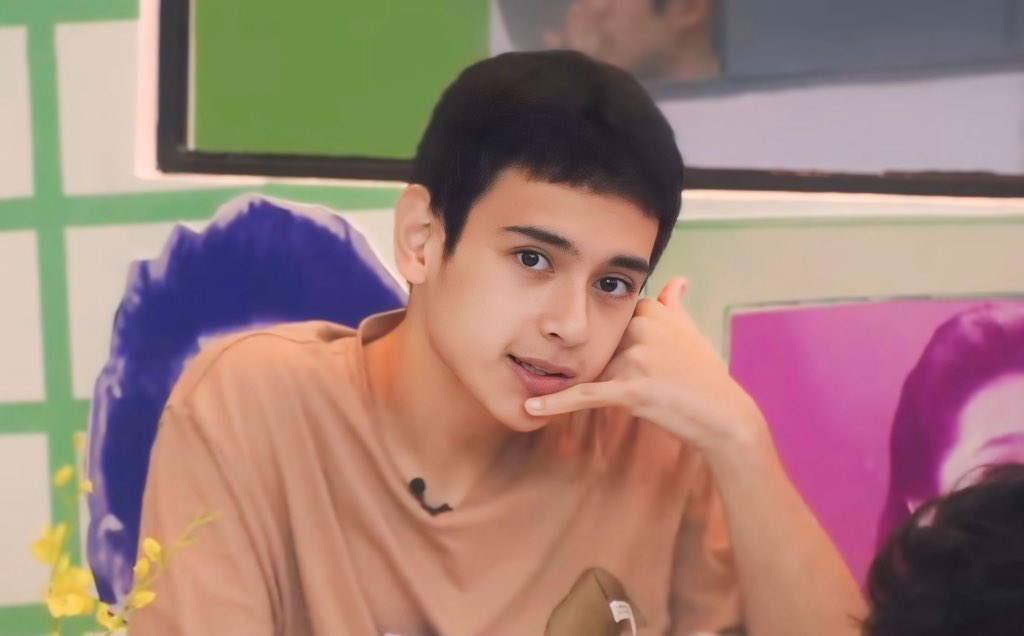 scottivan05's tweet image. HEATHs SHOWTIME