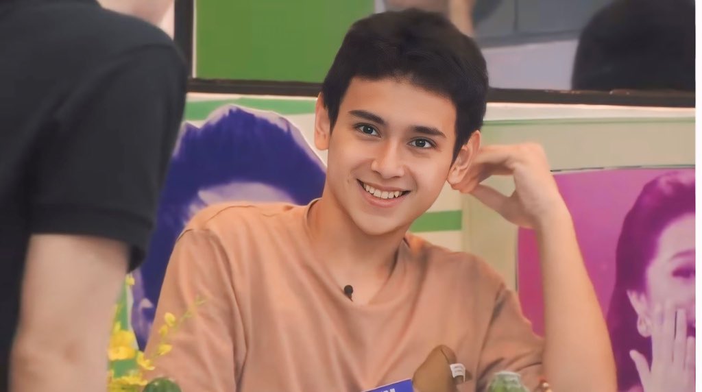 scottivan05's tweet image. HEATHs SHOWTIME