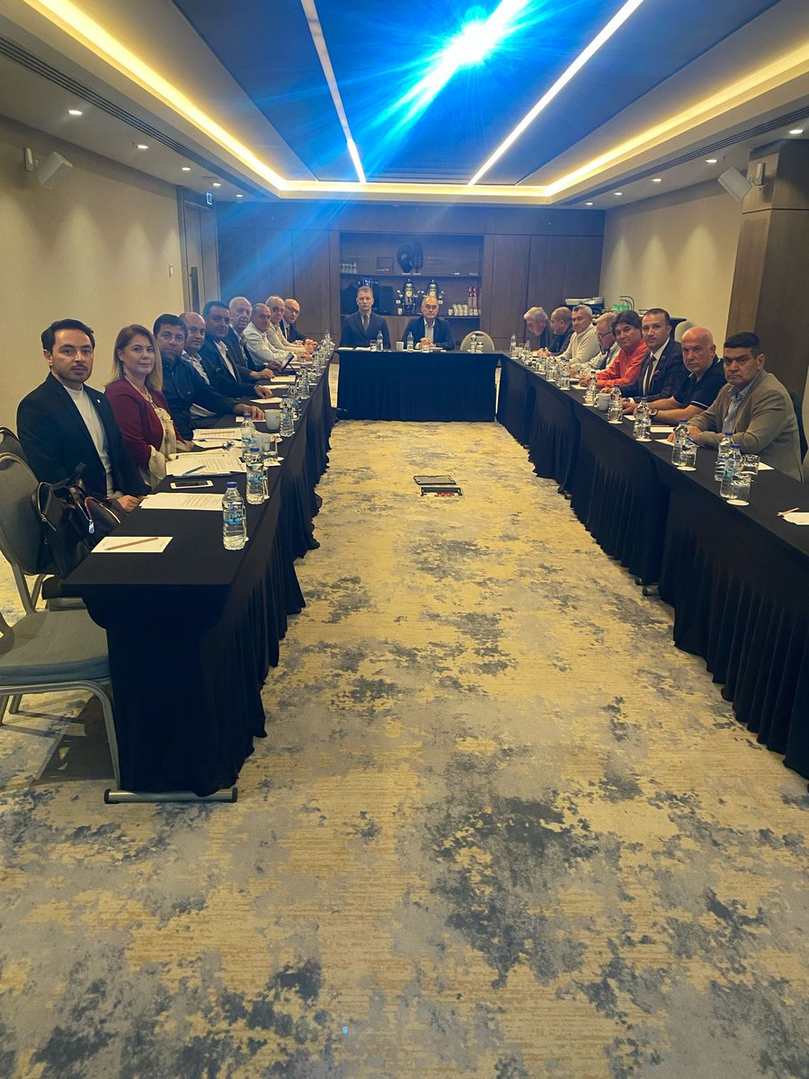 İMEAK Deniz Ticaret Odası Bodrum Şube Başkanımız Orhan DİNÇ Kasım 2025 Deniz Turizmi Çalışma Gurubu Toplantısı'na katılım sağladı. Toplantıda gündem maddeleri görüşüldü.