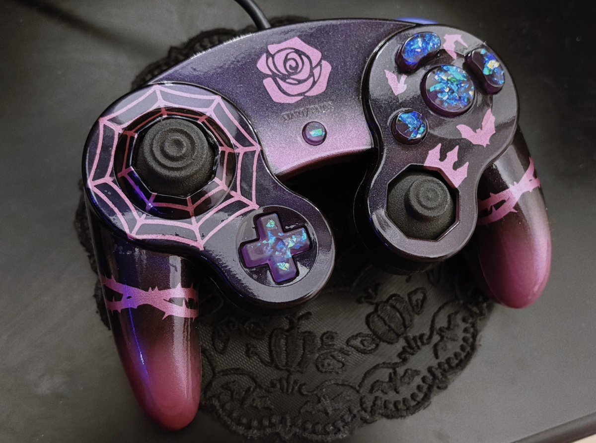 rnrnsb's tweet image. 💜🥀𝑴𝒚 𝒅𝒆𝒔𝒊𝒈𝒏 𝑮𝑪 𝒄𝒐𝒏𝒕𝒓𝒐𝒍𝒍𝒆𝒓🦇💜

✦┈┈┈┈┈┈┈┈┈┈┈┈┈┈┈┈┈✦

𝐒𝐡𝐞𝐥𝐥 ┆͓̽ @hst_art1224

𝐁𝐮𝐭𝐭𝐨𝐧 ┆͓̽ @emu6cfbr1

𝐑𝐢𝐩𝐩𝐥𝐞 𝐒𝐭𝐢𝐜𝐤 ┆͓̽ @soreirufactory 

✦┈┈┈┈┈┈┈┈┈┈┈┈┈┈┈┈┈✦

💜 𝕋𝕙𝕒𝕟𝕜 𝕪𝕠𝕦 💜