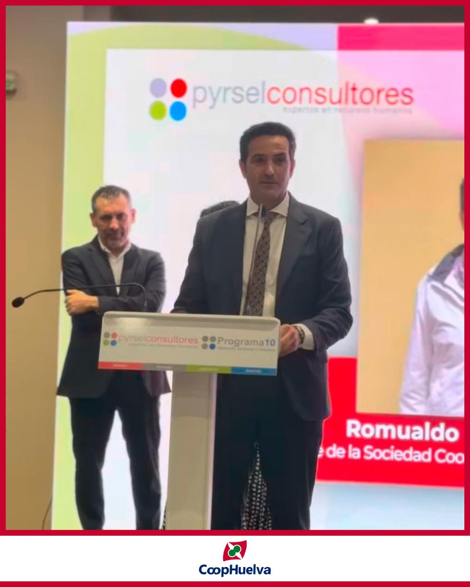 Premios TOP10 de Pyrsel Consultores reconocen a CoopHuelva como referente en el sector de las berrys.
Este reconocimiento pone en valor más de 4 décadas dedicadas a apoyar a sus socios agricultores, promoviendo una economía social fuerte y un modelo agroalimentario sostenible.