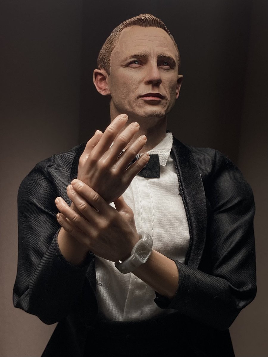 以前塗装したダニエル・クレイグの007！やはりボンドといえば