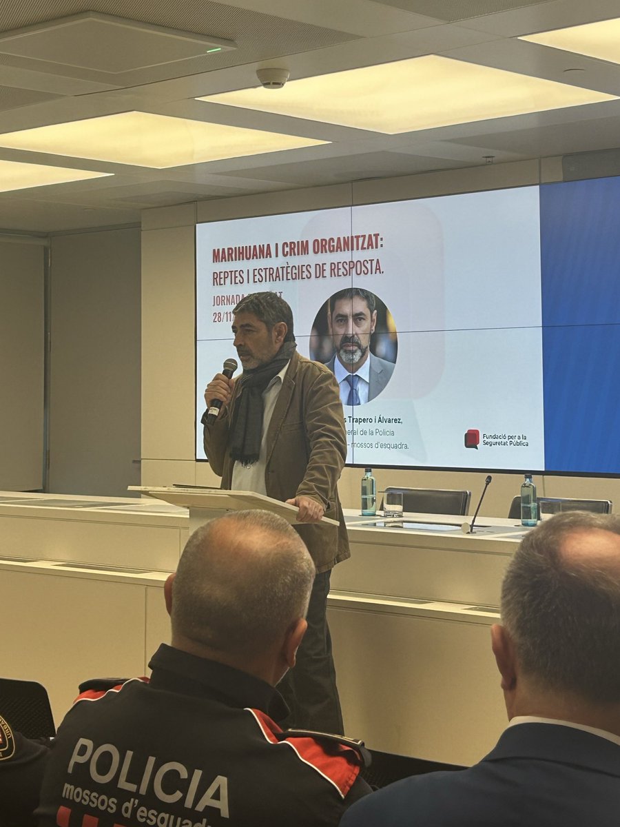 Fundació per a la Seguretat Pública tweet media