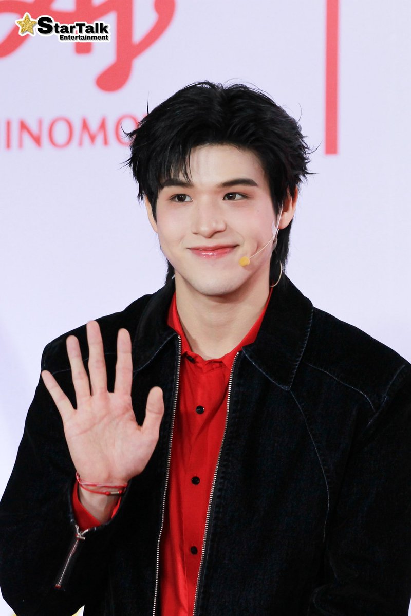 startalkent's tweet image. &quot;สกาย วงศ์รวี&quot; Friends of Amino House ในกิจกรรม &quot;Every Meal For Every Victory – ใส่สุดทุกคำ ไฟท์สุดทุกเกม&quot; ❤️

#skywongravee #ก้อนเมฆของสกาย
#EveryMealforEveryVictory
#ใส่สุดทุกคำไฟท์สุดทุกเกม 
#ThailandVictoryProject
#Ajinomoto