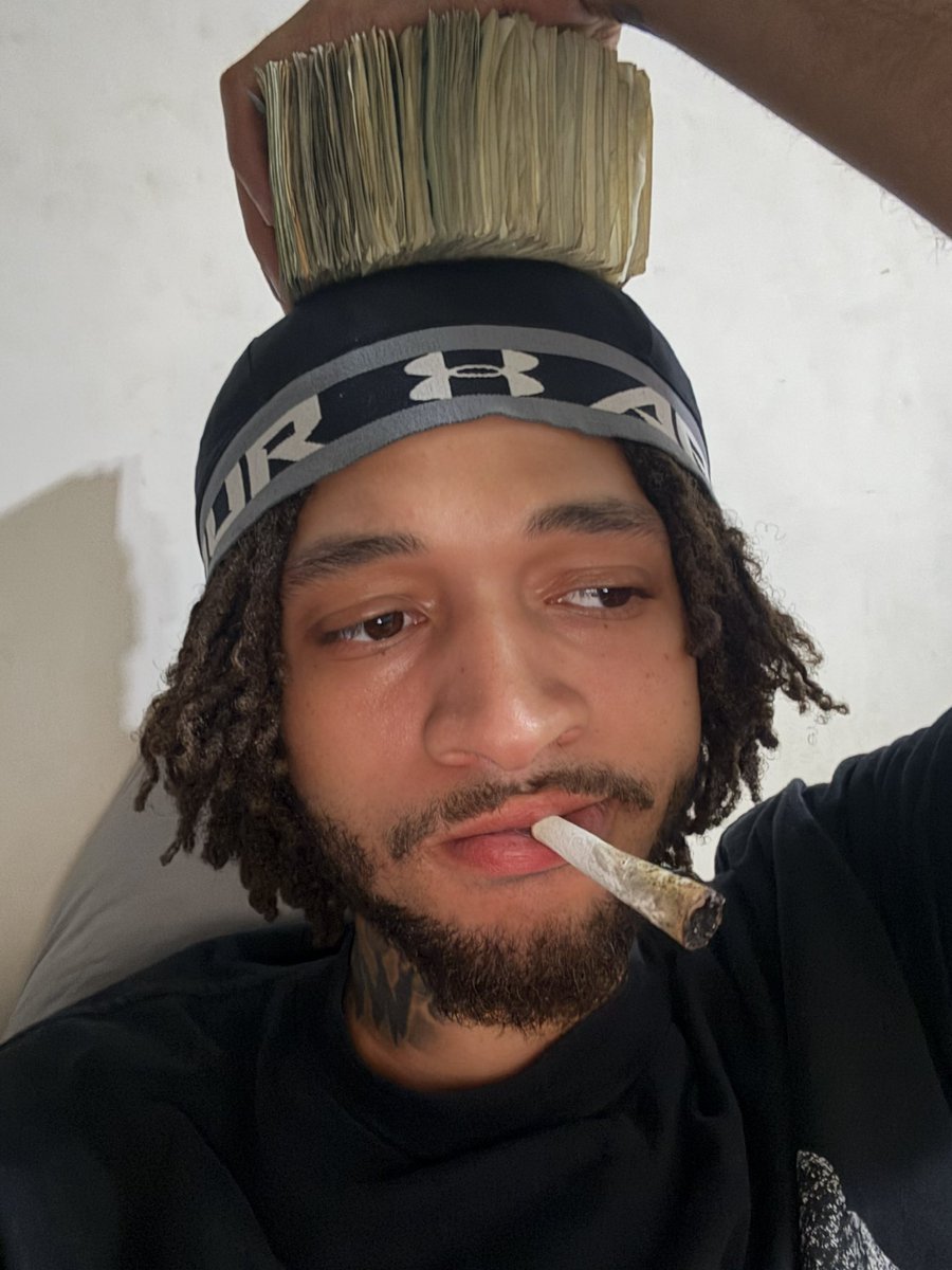 Been tryn level up n stay out the way 💰♻️