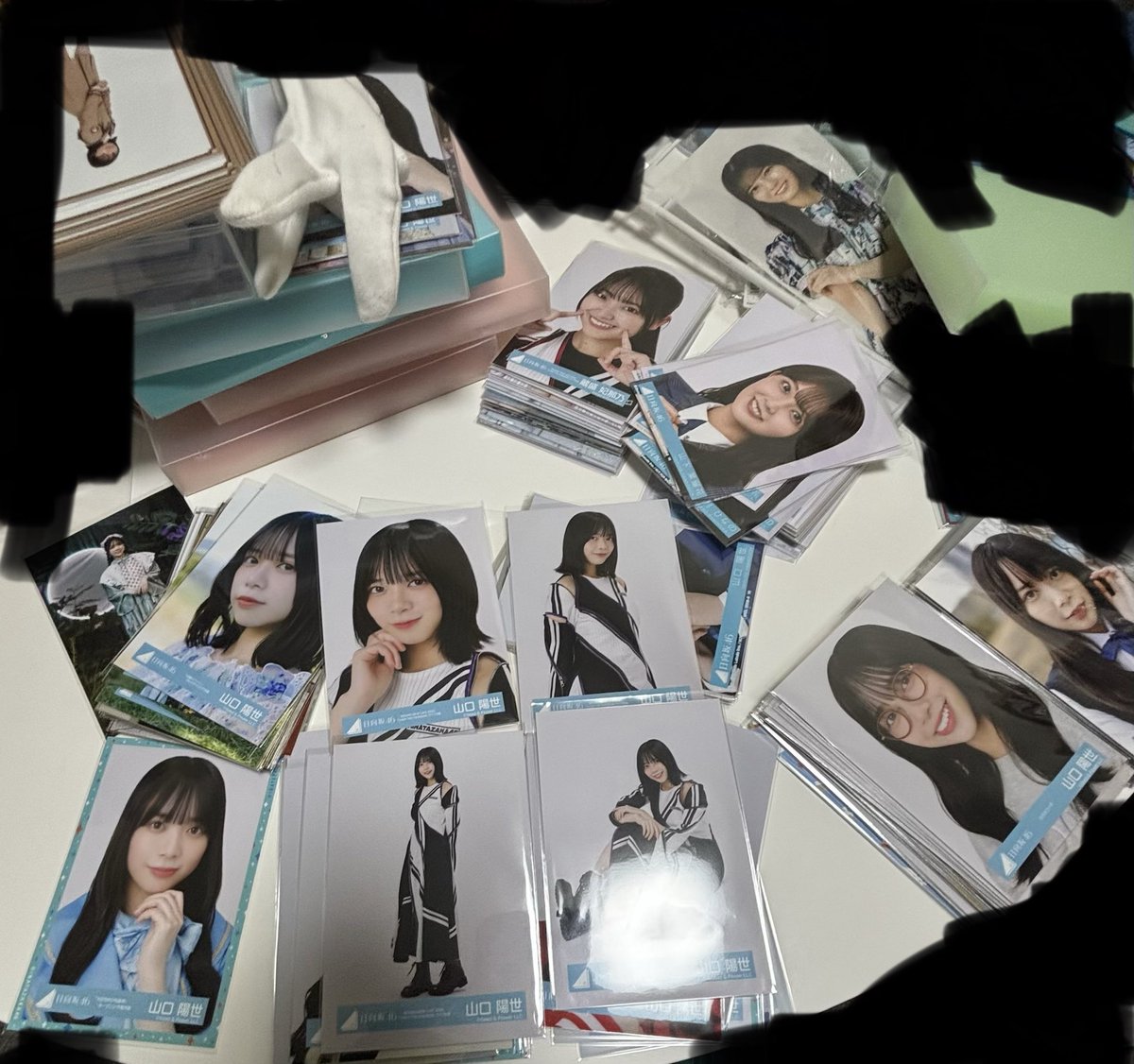 このさ「OVER THE RAINBOWライブ衣装」の陽世ちゃんビジュ強すぎん