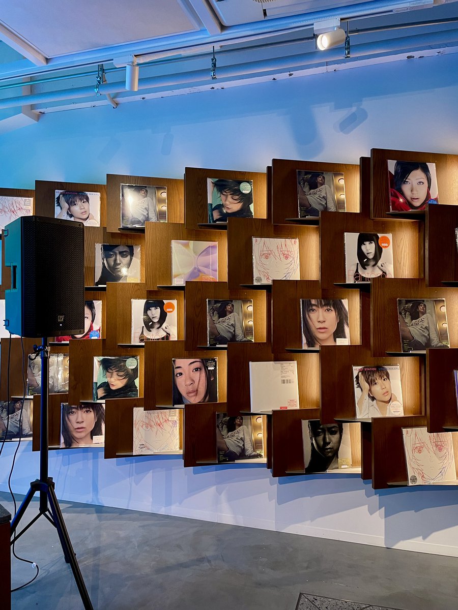 昨日、宇多田ヒカル『HIKARU UTADA SCIENCE FICTION TOUR 2024』Prime Video配信記念、プロデューサー三宅彰氏と映像作家の山田智和氏のトークを堪能してきました。

山田監督はプレゼンが丁寧で、新しく面白いアイディアを120%命をかけて創作していて三宅さん（宇多田ヒカルチーム）に刺さっている🔥