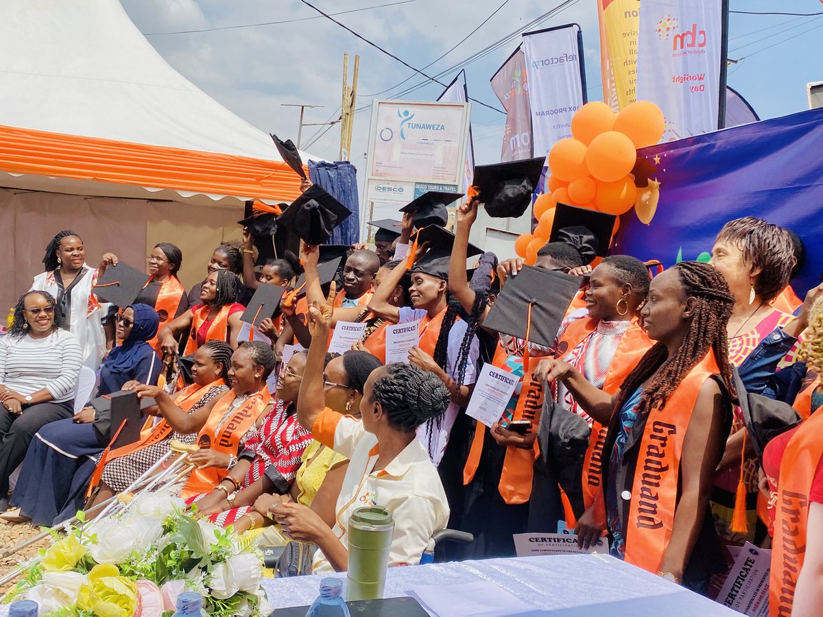 SRHRAllianceUg's tweet photo. Today we  have joined @TunawezaO at their Offices in Namasuba to celebrate  their over the year achievements and Graduation of young people with disabilities who have completed their competent Based Learner Model which is Inclusive Information Technology(IT).

We are proudly associated and congratulate all the graduands