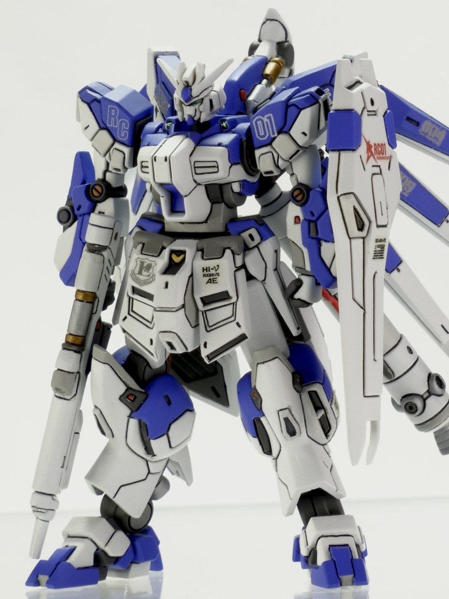 You_Keito's tweet image. 2025/11/28完成
Hi-ν GUNDAM
使用キット ガンダムアーティファクト
phase1 003 Hi-νガンダム

●制作内容
スタイル改修を施しロールアウト直後の綺麗な機体として制作しています。

#アーティファクト #Hiーν