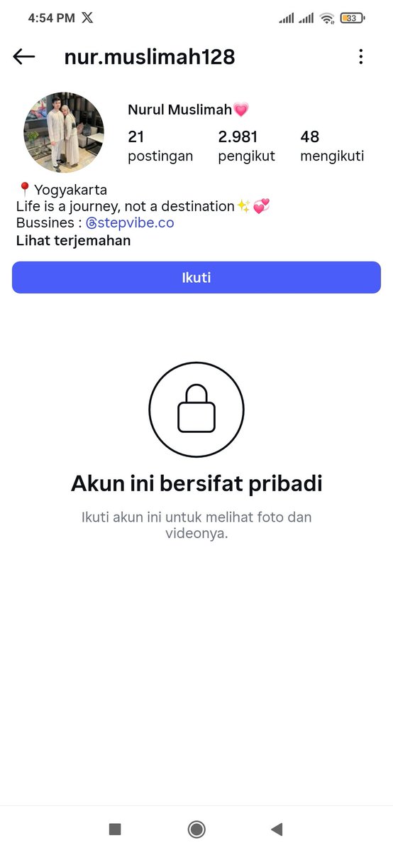 hELOGHIA's tweet photo. in this economy masih aja penipu berkedok jualan crocs. Aku korbannya ges hari ini udah ludes 300K, pdhl iseng doang mau beli crocs lucu disitu 🙂🙂

ini akunnya ges, barusan aku unfollow &amp; akun ownernya https://t.co/xNFTzVyptI