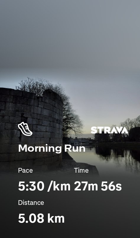 Morning 5km run 
By the river to Scarborough bridge, through town where I helped some very friendly tourists from Singapore to get a photo, and back through Aldwark. 
Happy Friday! 😀🏃‍♀️
#York #Running