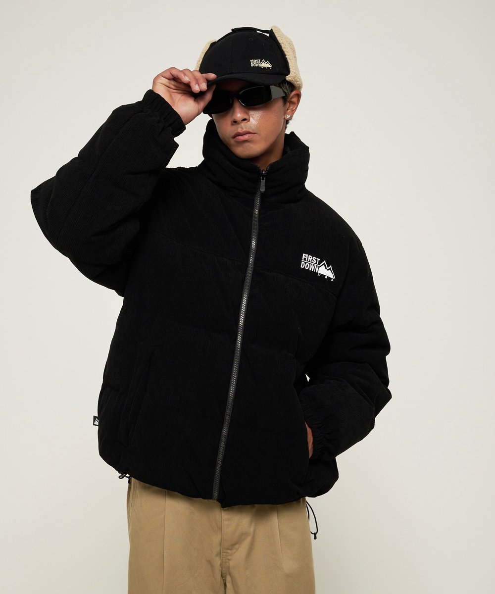 zozojp's tweet image. 冬ダウンの準備はバッチリ？

リバーシブル仕様で気分に合わせてチェンジできる
「3万円代」のおすすめダウンはこちら🙈👇
🔗zozo.jp/shop/firstdown…

#firstdownusa
#firstdown
#ファーストダウン