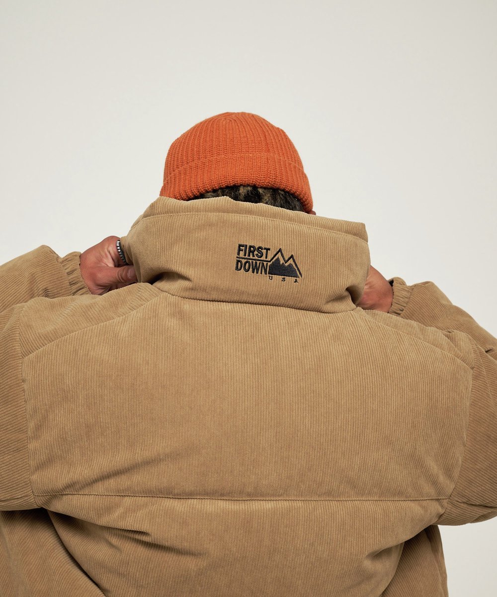 zozojp's tweet image. 冬ダウンの準備はバッチリ？

リバーシブル仕様で気分に合わせてチェンジできる
「3万円代」のおすすめダウンはこちら🙈👇
🔗zozo.jp/shop/firstdown…

#firstdownusa
#firstdown
#ファーストダウン