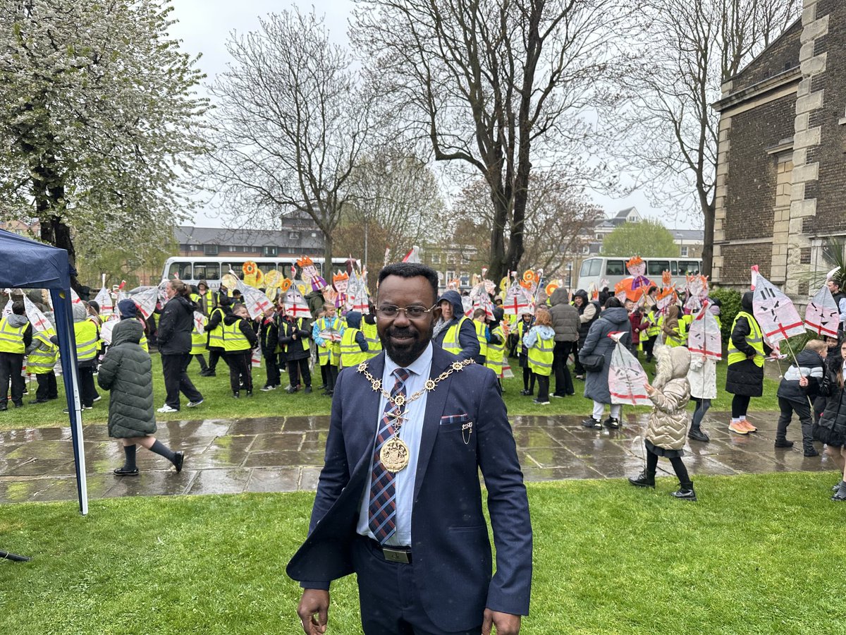 Day 23 of 30 – LEADERSHIP INSIGHTS
— Lead by Example, Not Expectation

🔥 Your team won’t do what you expect — they’ll do what you model.

*Show the work ethic.
*Show the attitude.
Show the standard.

Leadership is lived, not demanded.

#LeadByExample #Accountability #Integrit