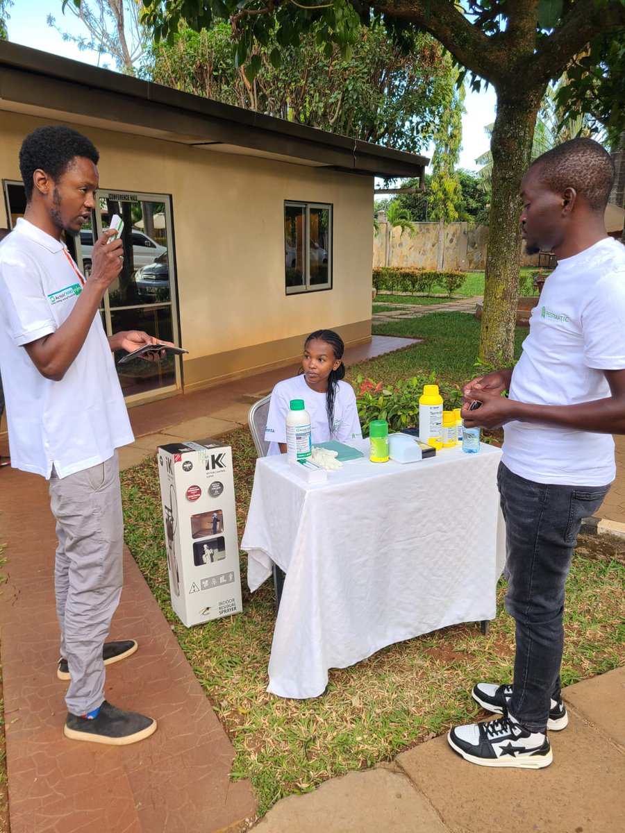pestmaticltd's tweet photo. Strengthening IRS capacity in Siaya County this week through continuous training.

Graced by Dr. Samuel Omondi Owino and supported by USAID, @AbtGlobalImpact , @Syngenta_Kenya , @goizpergroup , @MoHKenya &amp; @SiayaCountyKE .

Effective IRS remains key. 

#IRS #MalariaControl https://t.co/CyoPpsv7rv