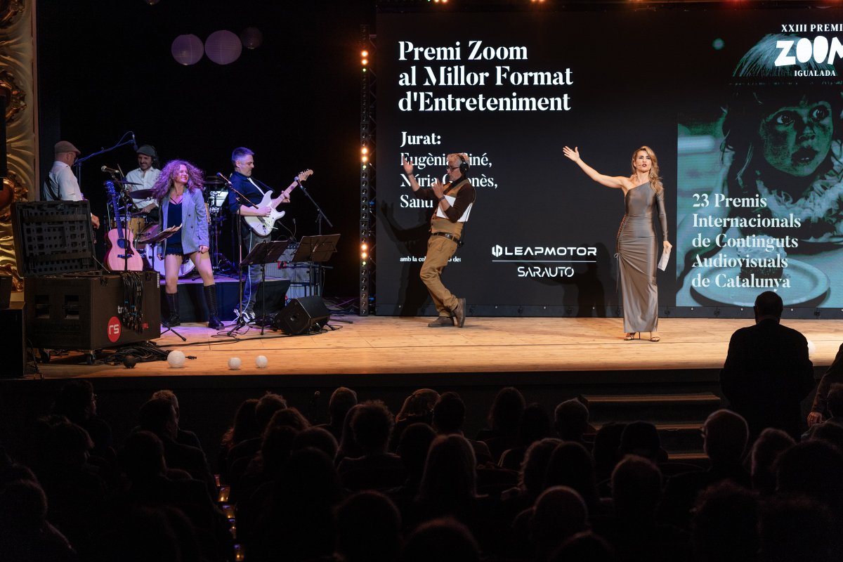 Premis Zoom tweet media