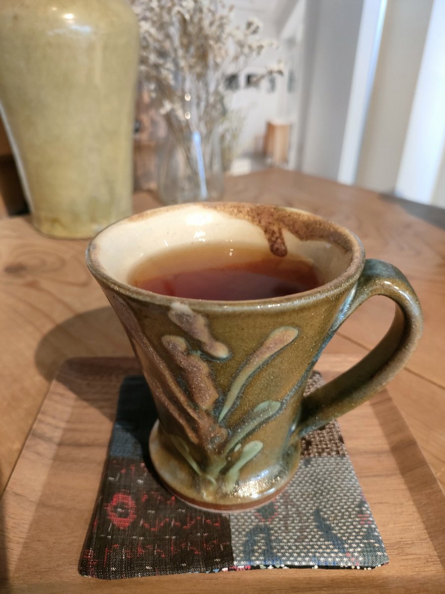 今週もお疲れ様でした〜！
あたたかい飲み物でひと息ついてくださいね☕️

12月もよろしくお願いします✨️

 #企業公式がお疲れ様を言い合う