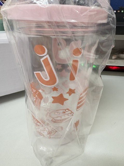 SC_preorder's tweet image. ꒰ พร้อมส่ง ꒱

แก้วน้ำ  jisung (บ้านบาร์)

💰280฿ (ส่งฟรี)

#ตลาดนัดnct #ตลาดนัดอซท #ตลาดนัดnctdream #ตลาดนัดnct127